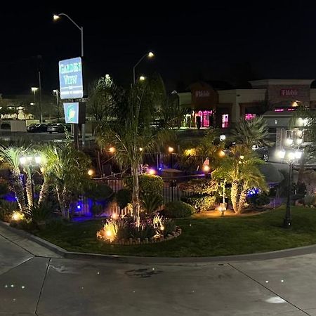 פרסנו Garden View Inn מראה חיצוני תמונה